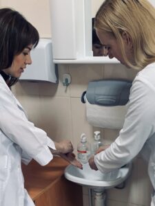 5 травня 2023 року в Україні та світі відзначають Всесвітній день гігієни рук